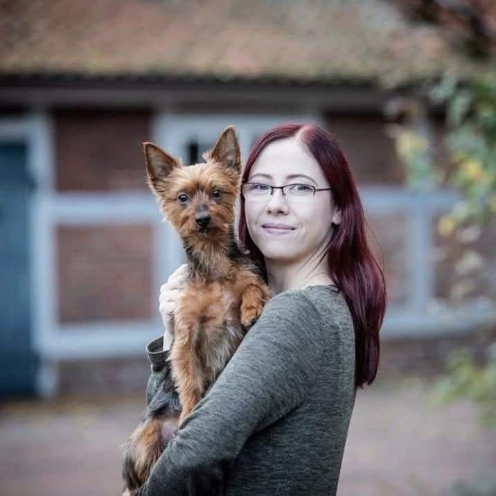 Diana und der helfende Kollege