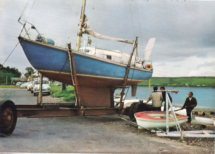 Die Aziz auf dem Trockenen &copy; kontrabande